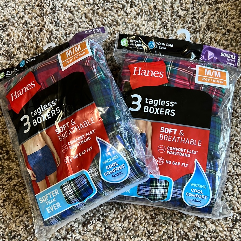 2 PACK. Hanes Boxers.